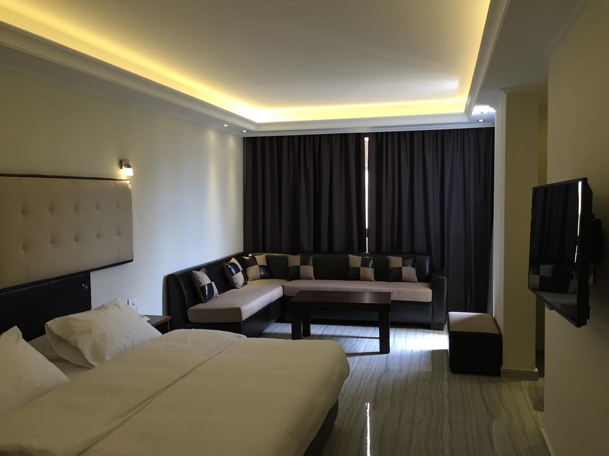 Aphrodite Hotel Ţabarjā Oda fotoğraf