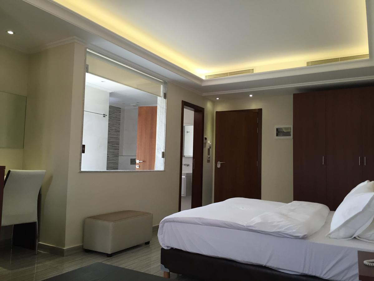 Aphrodite Hotel Ţabarjā Dış mekan fotoğraf