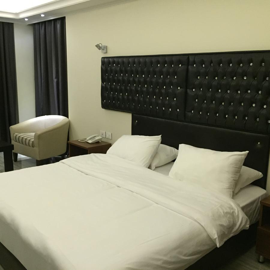 Aphrodite Hotel Ţabarjā Dış mekan fotoğraf