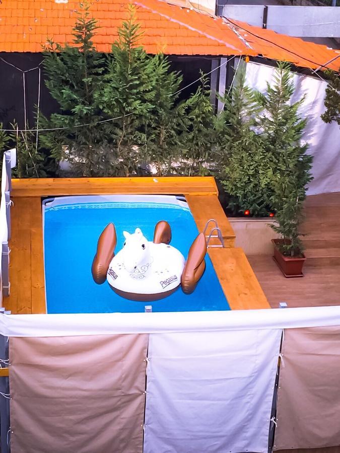 Aphrodite Hotel Ţabarjā Dış mekan fotoğraf